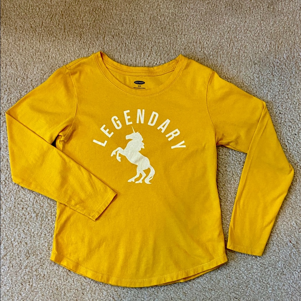 Old Navy Graphic Long Sleeve Tee